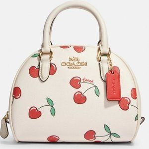 NWT COACH Sydney Satchel With Heart Cherry PRINT - CF421